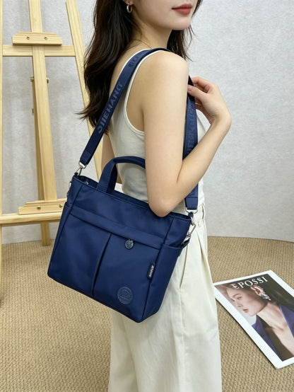 Women’s Lightweight Multi-Compartment Bag with Detachable Strap (2033)